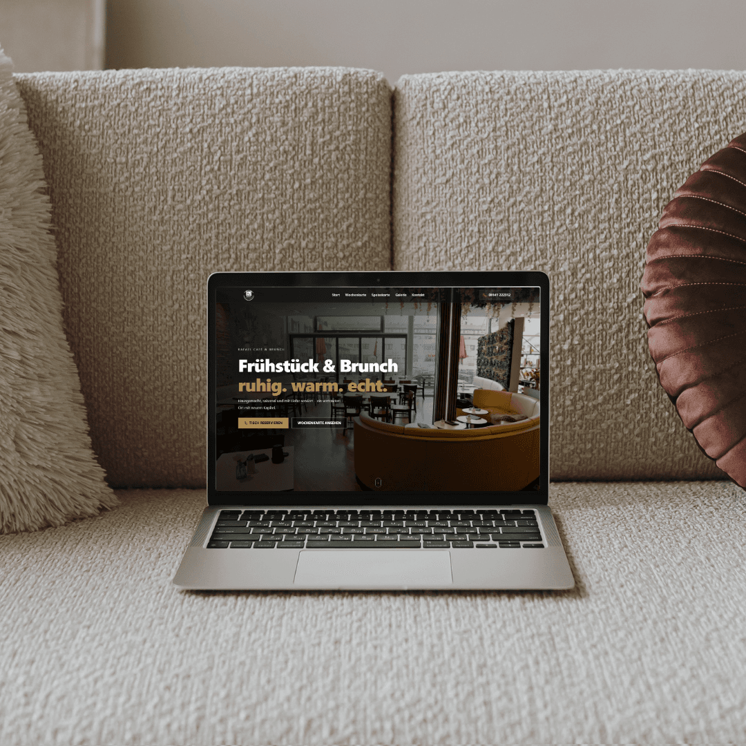 Rafael Café & Brunch – Hero Section mit Frühstück & Brunch Atmosphäre